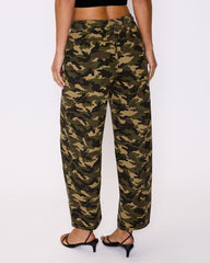 Vivian Camo Jeans